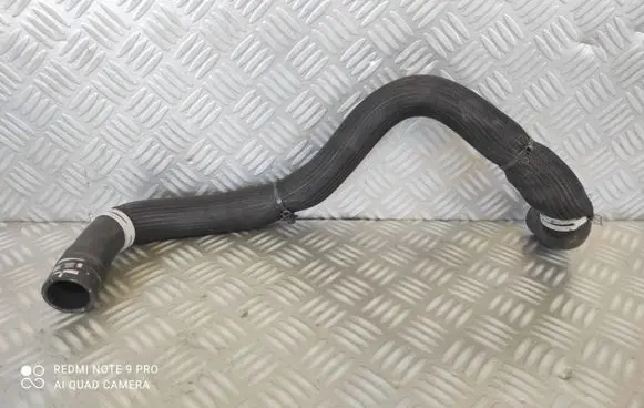 Renault Trafic III (X82) Engine coolant pipe/hose 215019847R