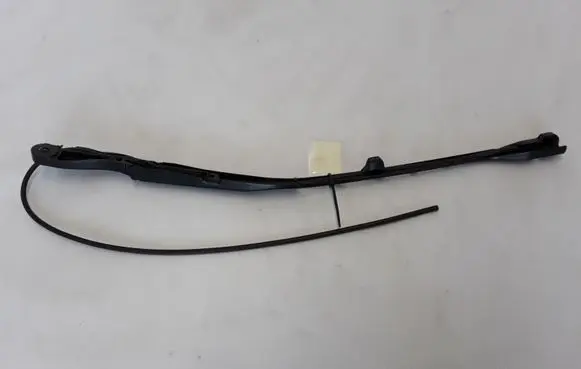 Volvo XC90 Front wiper blade arm