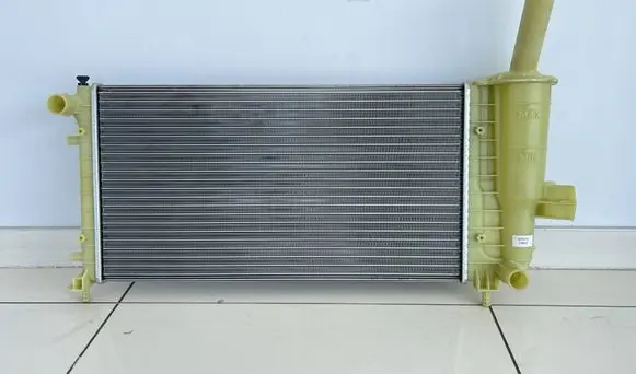 Fiat Punto (188) Coolant radiator 51714679