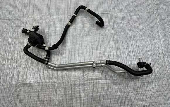 Maserati GranTurismo Water pump 670154651