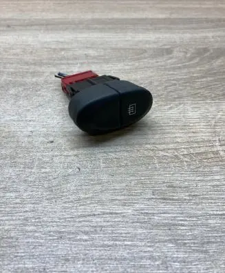 Renault Megane I Windscreen/window heater switch 8412433