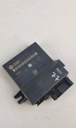 Audi Q7 4L Gateway control module 4L0907468A 4L0910468