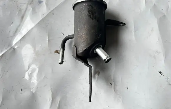 Toyota Land Cruiser (J120) Power steering fluid tank/reservoir