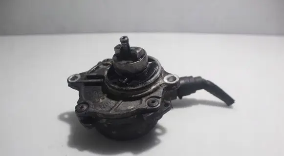 Mercedes-Benz Sprinter W901 W902 W903 W904 Vacuum pump