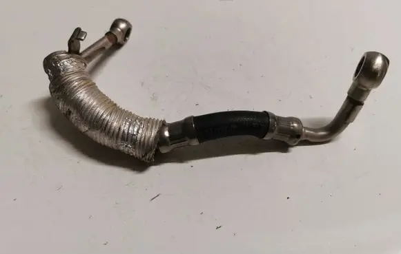 Volkswagen Eos Turbo turbocharger oiling pipe/hose