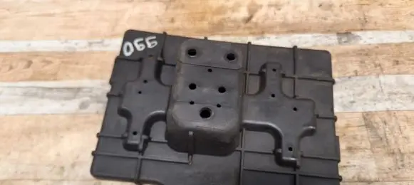 Hyundai Santa Fe Battery tray 