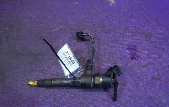Fuel injector