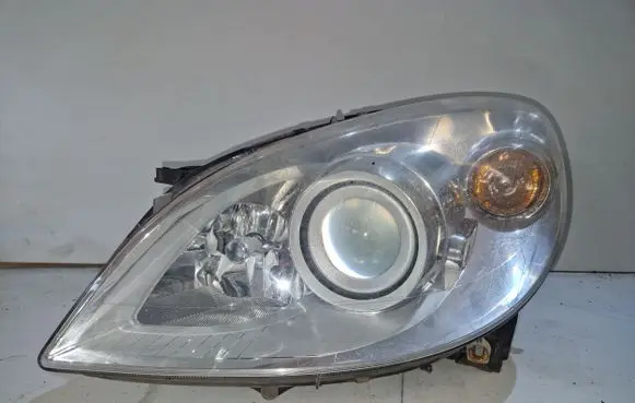 Mercedes-Benz B W245 Headlight/headlamp A1698202761