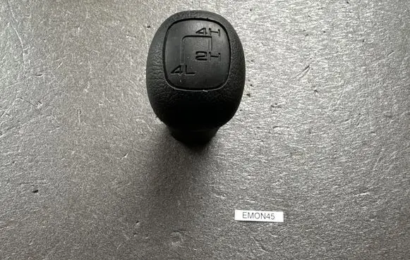 Opel Monterey Gear lever shifter trim leather/knob 1777138