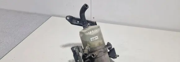 Volvo V50 Power steering pump 4N513K514DS