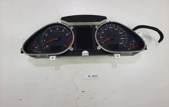 Audi A6 S6 C6 4F Speedometer (instrument cluster)
