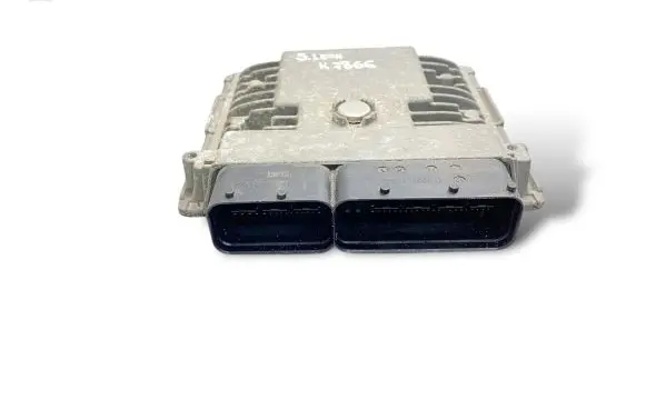Seat Leon (1P) Engine control unit/module 5WP44712 03E906070EC 03F907309H