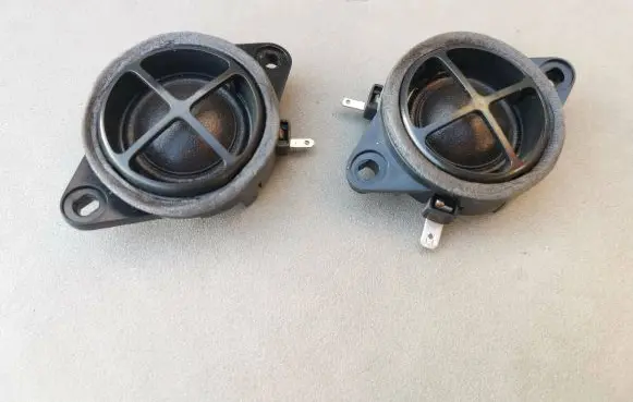 Audi A6 S6 C4 4A Front door high frequency speaker 4A0035399 4913410050