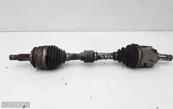 Mitsubishi Grandis Front driveshaft