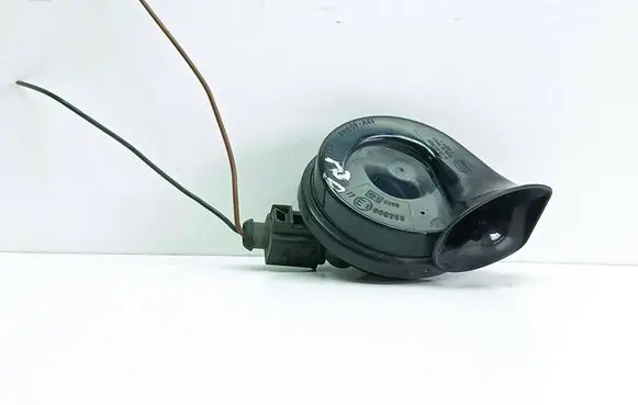 Audi A6 S6 C5 4B Horn signal E10209 E1000209