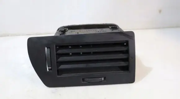 Opel Astra H Dashboard side air vent grill/cover trim