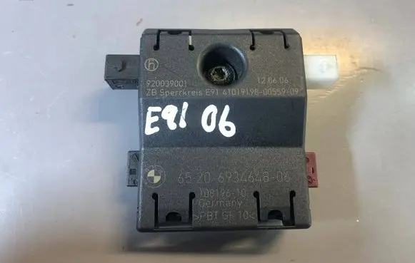 BMW 3 E90 E91 Antenna control unit 6934648 65206934648 65209141491