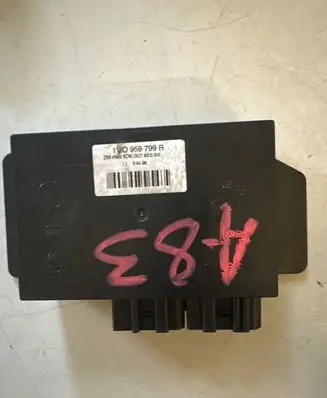 Volkswagen PASSAT B5 Comfort/convenience module 1J0959799R