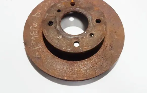 Nissan Almera N16 Front brake disc ventiliuojamas