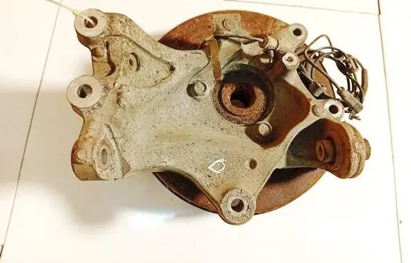 Opel Insignia A Rear wheel hub 