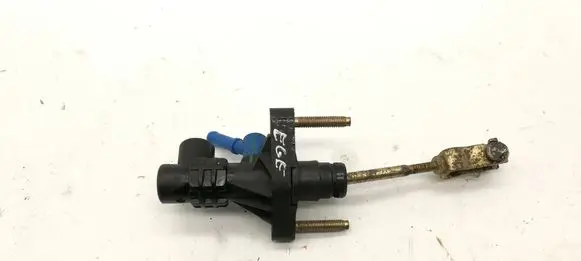 Toyota Auris 150 Clutch slave cylinder 
