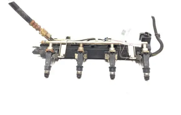 Fuel main line pipe