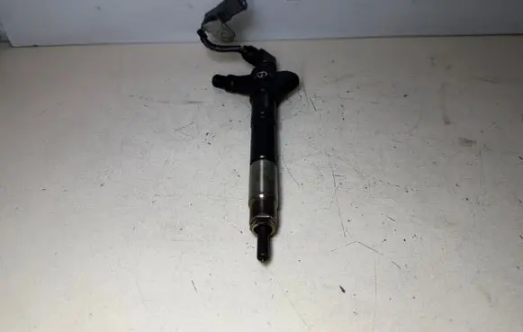 Toyota RAV 4 (XA30) Fuel injector 2959000110 09C00114