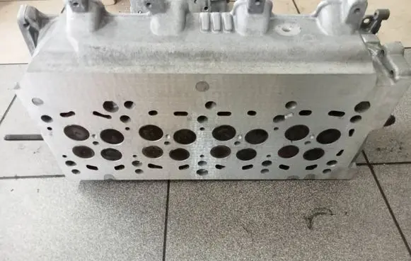 Volkswagen Golf VII Engine head 03L103373A