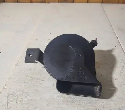Volvo S60 Horn signal AM80R 49042 4904A