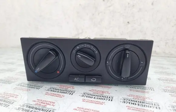 Volkswagen Golf IV Climate control unit 1J0820045F