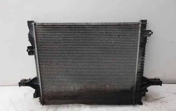 Volvo XC90 Coolant radiator 65613A