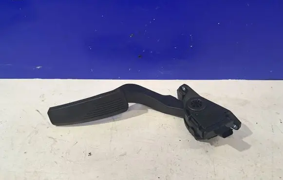Maserati Ghibli Accelerator throttle pedal 04861714AE