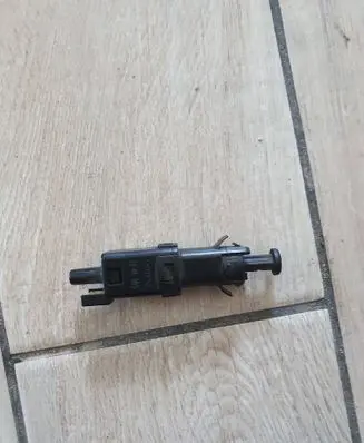 Volvo S40, V40 Brake pedal sensor switch 9146505