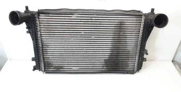 Volkswagen Golf V Intercooler radiator 1K0145803T