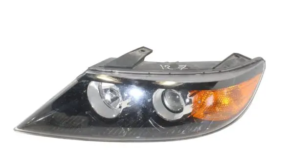 KIA Sorento Headlight/headlamp 921012P090