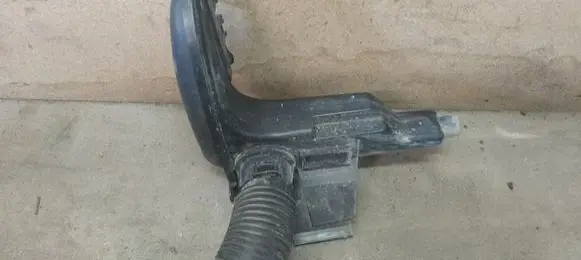 Citroen C5 Air intake duct part