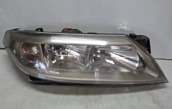 Renault Laguna II Headlight/headlamp S27647969 8200002466