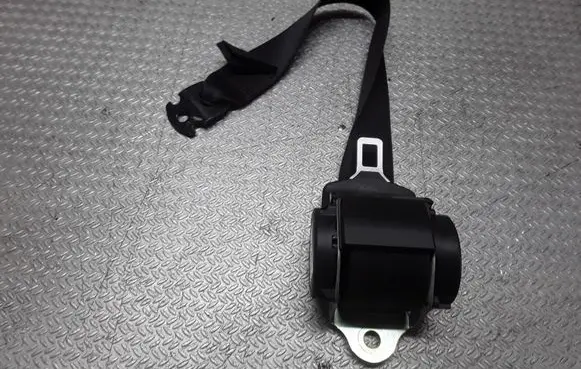 Fiat Punto (188) Rear seatbelt 607707000C