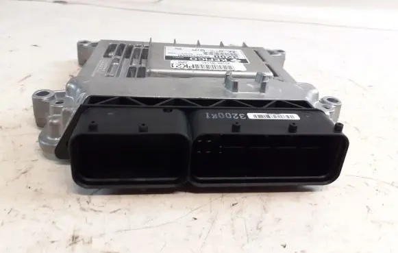 Hyundai i10 Engine control unit/module 3910003145 9030933200KI