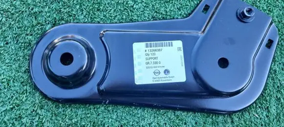 Opel Astra J Other front suspension part 13266387 GR73300