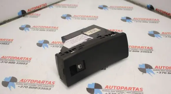 BMW X5 E53 Electric window control switch 6937484