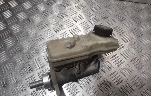 Renault Scenic II - Grand scenic II Master brake cylinder 252879 320671111D
