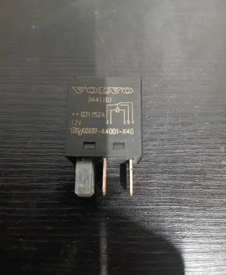 Volvo XC90 Other relay 9441161 A4001X40 031752A