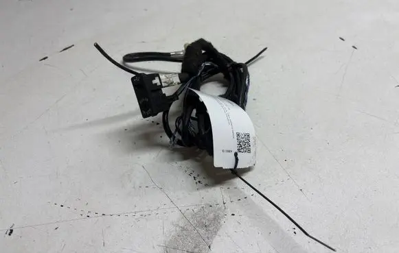 BMW 4 F32 F33 USB socket connector 9229246