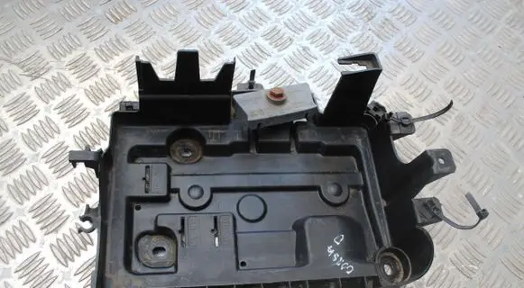 Opel Corsa D Battery box tray 13296473