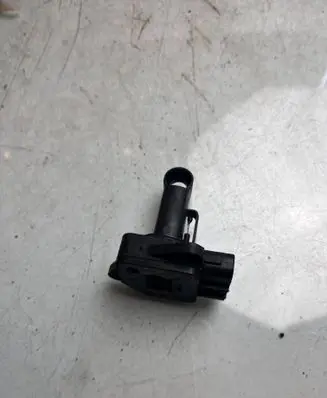 Volvo V70 Mass air flow meter 2220421010 1974002000