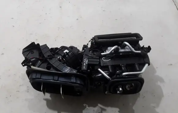 Volvo XC60 Interior heater climate box assembly 32275610