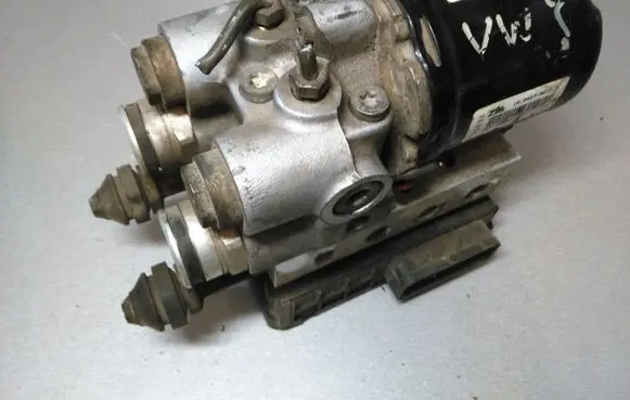 Ford Galaxy ABS Pump 7M0907379 10094503013 10045708133