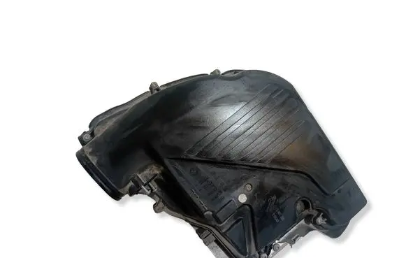BMW 6 F06 Gran coupe Air filter box 7577466 7577463 7601898