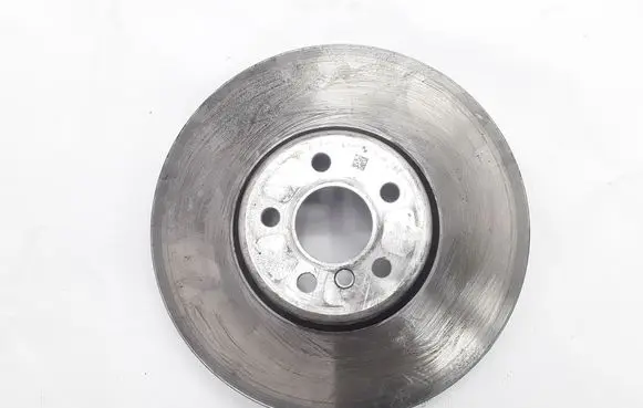BMW 5 G30 G31 Front brake disc 6860912